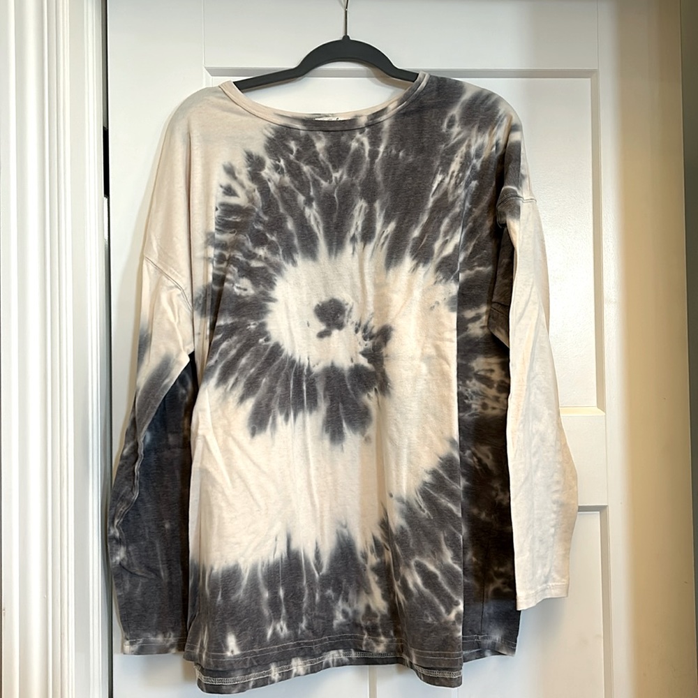 Tye dyed long sleeve